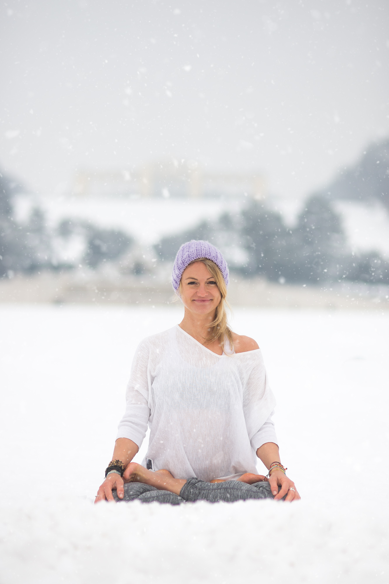 yoga im Schnee Wien Schnbrunn Gloriette2